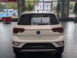 Volkswagen T-Roc 2.0 TDI SCR DSG Style PDC - mit Diesel-Antrieb: Leichtmetallfelgen, Geländewagen