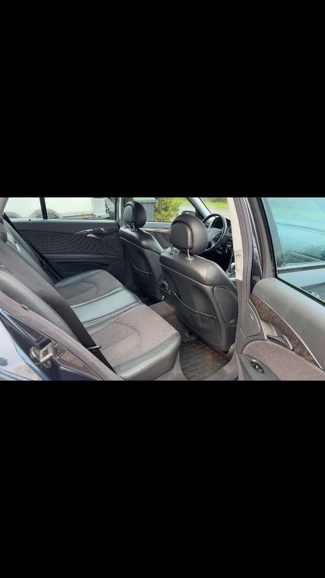 Mercedes-Benz E320 2004 — engine 204 HP (150kW)
