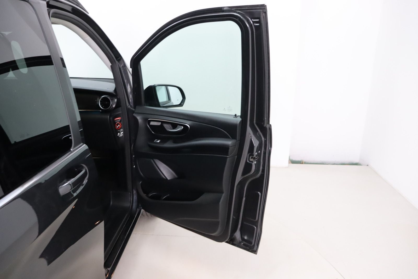 Fahrzeugabbildung Mercedes-Benz V 220 d Marco Polo 4Matic 1.Hd HORIZON EDITION