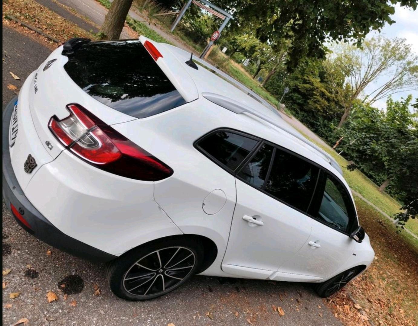 Renault Megane 2012 — photo 5