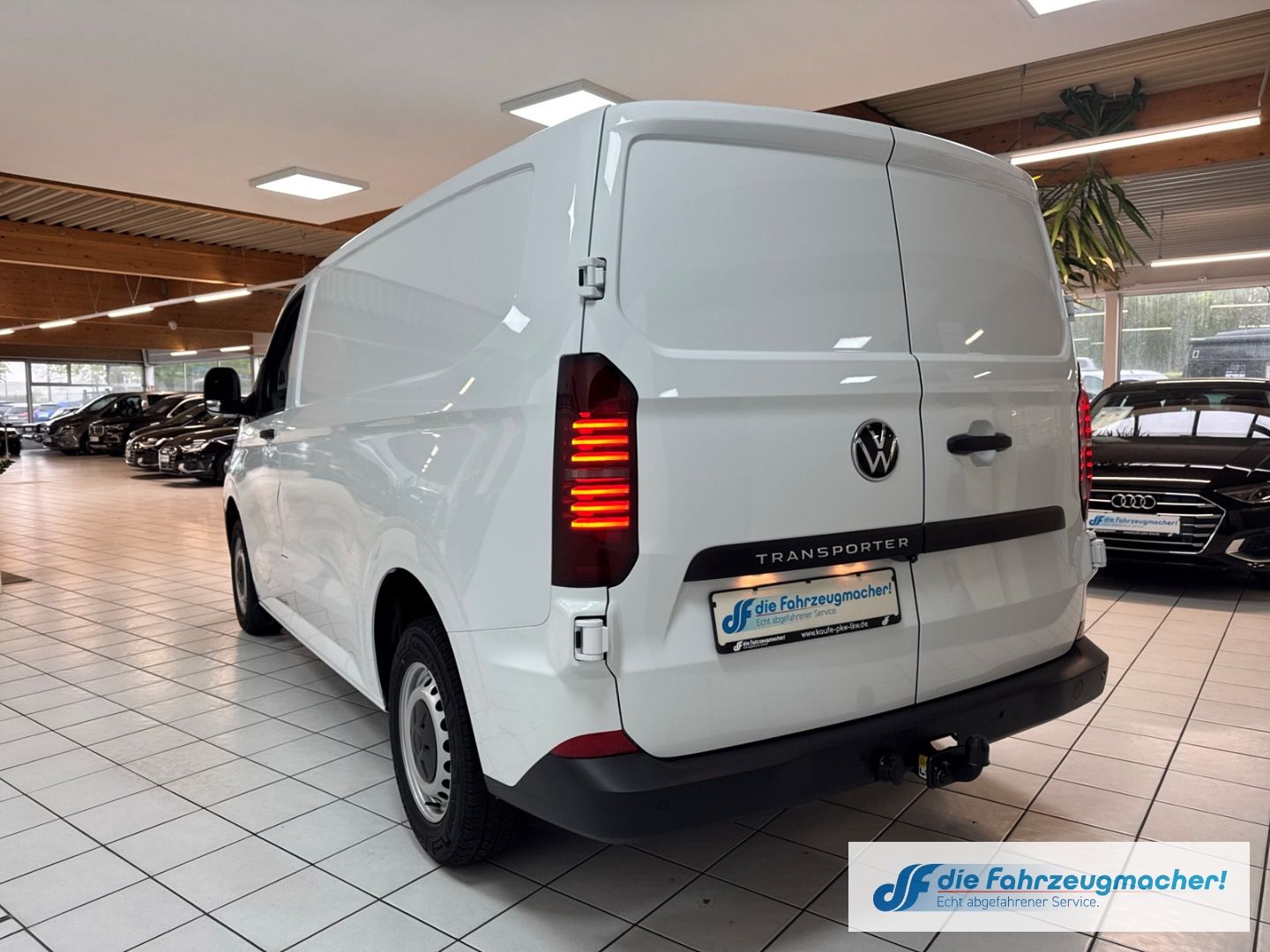 Fahrzeugabbildung Volkswagen Transporter Kasten 2.0 TDI 81 kW KR EU6e eFH ZV