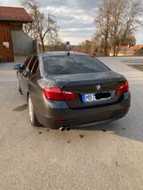 BMW F10 530d Vollausstattung, wenig km - BMW 530: 530d F10