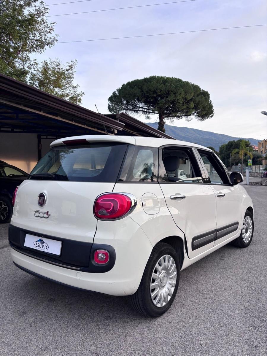 Fiat 500L 2015 — engine 1.248 cm³, 84 HP (62kW)