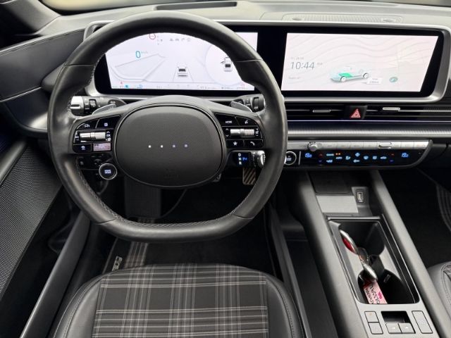 Fahrzeugabbildung Hyundai IONIQ 6 First Edition Elektro 4WD +KLIMA+LED+NAV