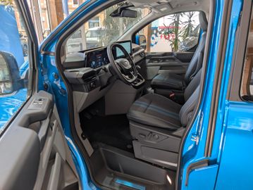 Ford Tourneo Custom 2.0 EcoBlue SPORT L2