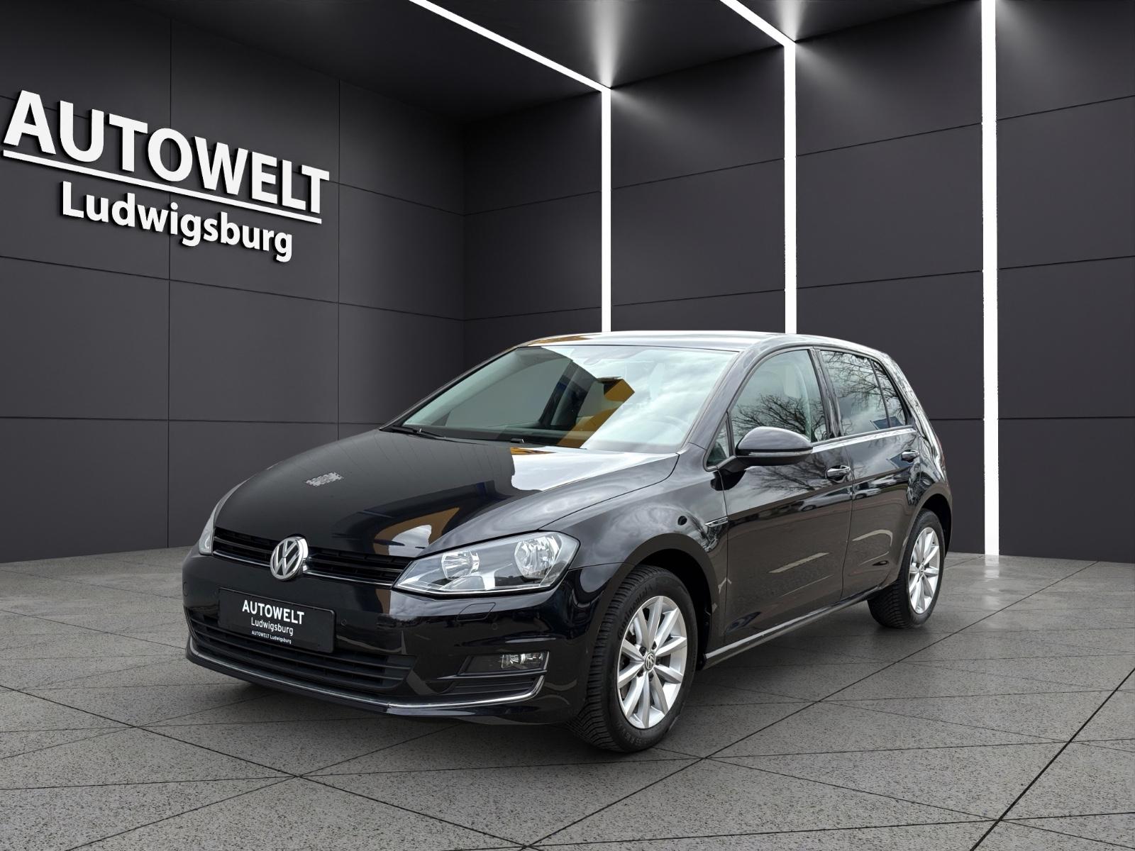 Volkswagen Golf VII Lounge 1.2 TSI Limousine