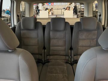 Volkswagen Touran Highline *PANO*SHZ*NAVI*PDC*TEMPOMAT*