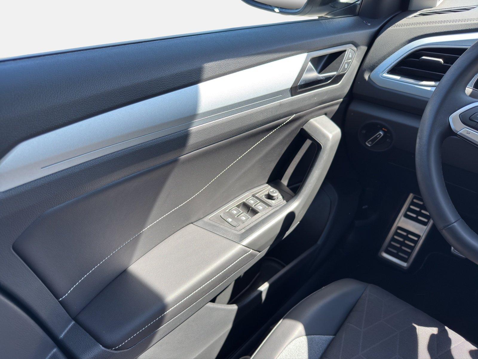 Volkswagen T-Roc 2.0 TDI GOAL AHK NAVI LED SITZHEI., миниатюра 10