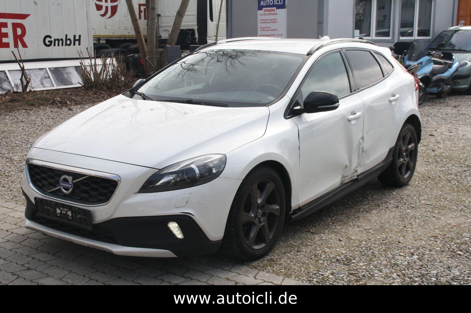 Volvo V40 Cross Country Momentum * EURO 6 * NAVI * RFK