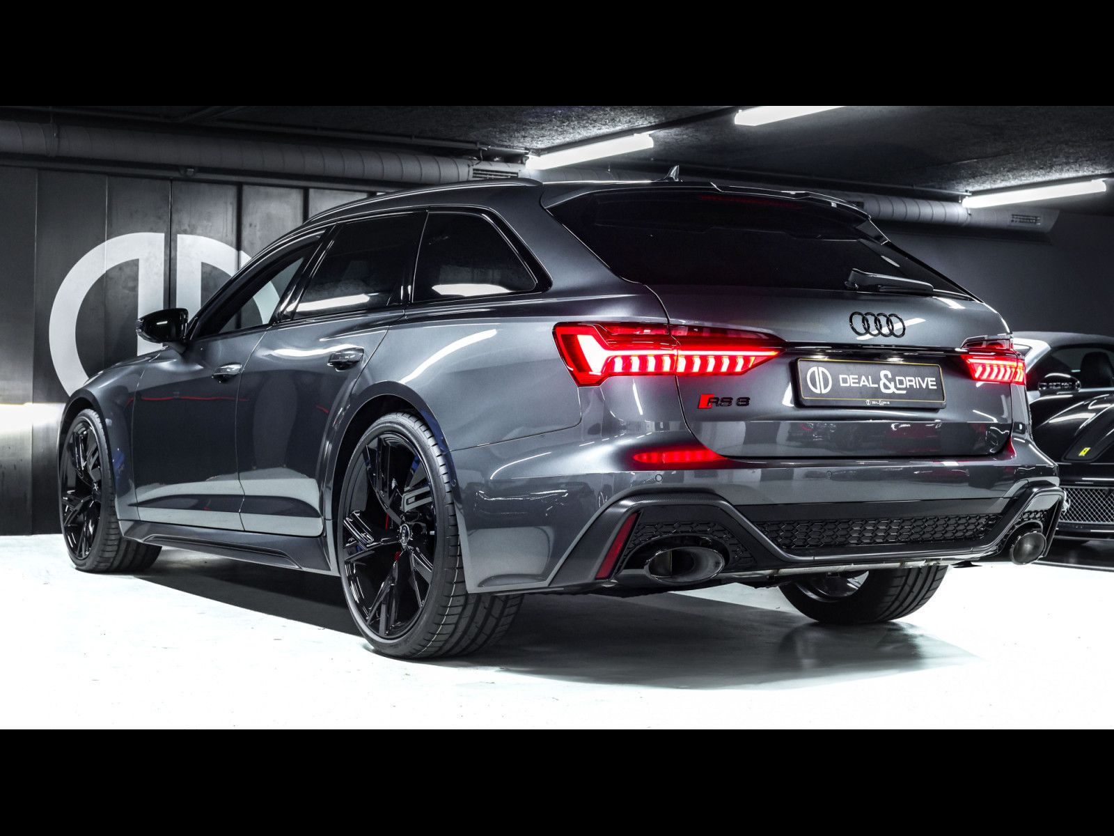 Audi RS6 AVANT PERFORMANCE°DYNAMIC+305kmh°VOLL°CARBON imagem 3
