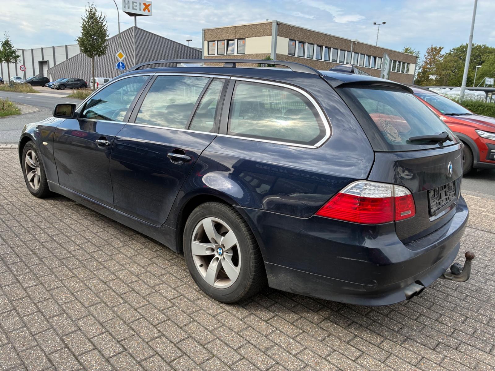 BMW 525 2008 — photo 11