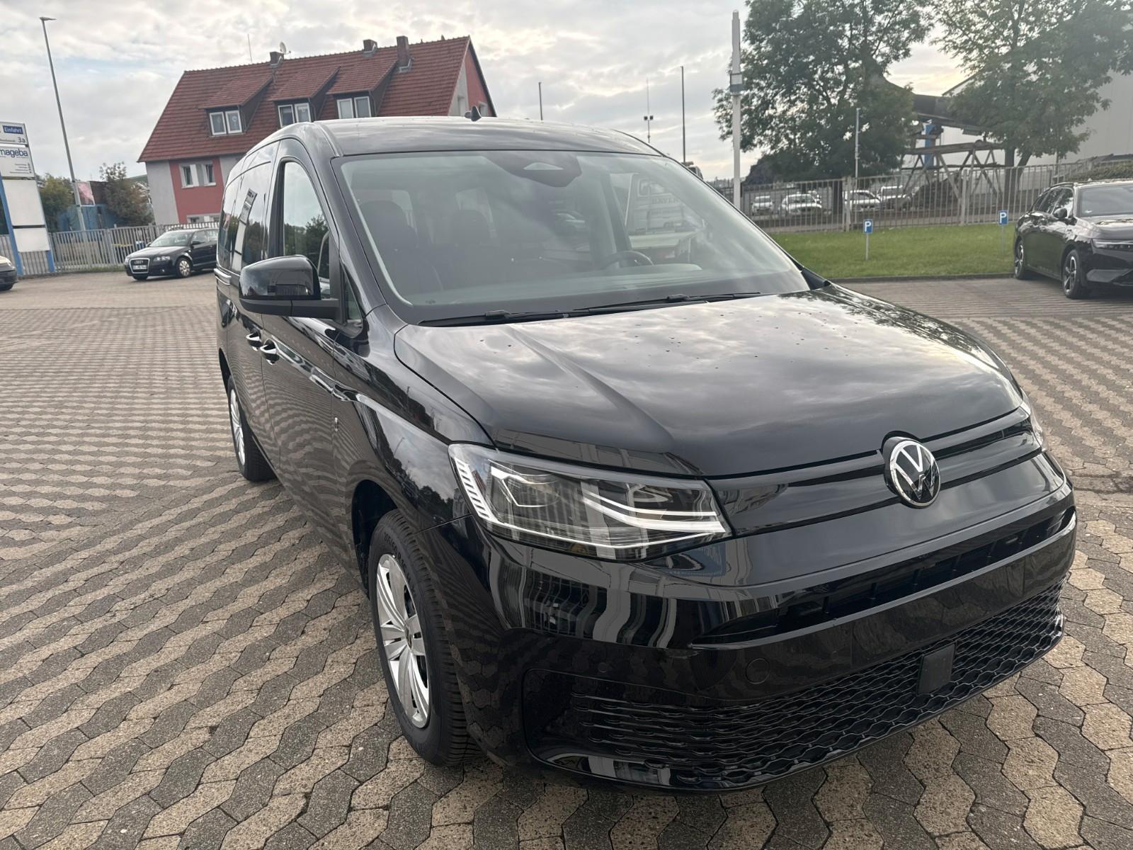 Volkswagen Caddy Maxi 90kW DSG Rollstuhl Taxi Mietwagen