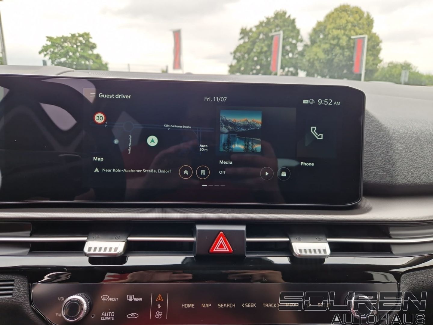 Fahrzeugabbildung Kia Sportage 1,6T DCT Allrad Privat Vision Komfort-P