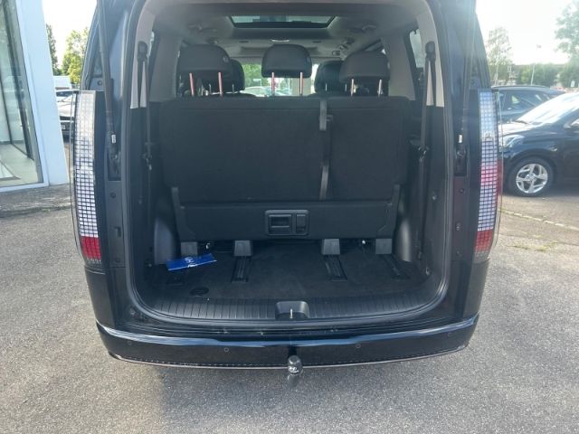 Fahrzeugabbildung Hyundai STARIA Signature 4WD 7-Sitzer El. Panodach Navi