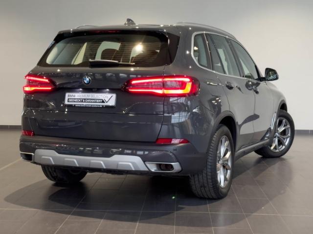 BMW X5 xDrive30d Individual Lack+Polster+Memory+HUD