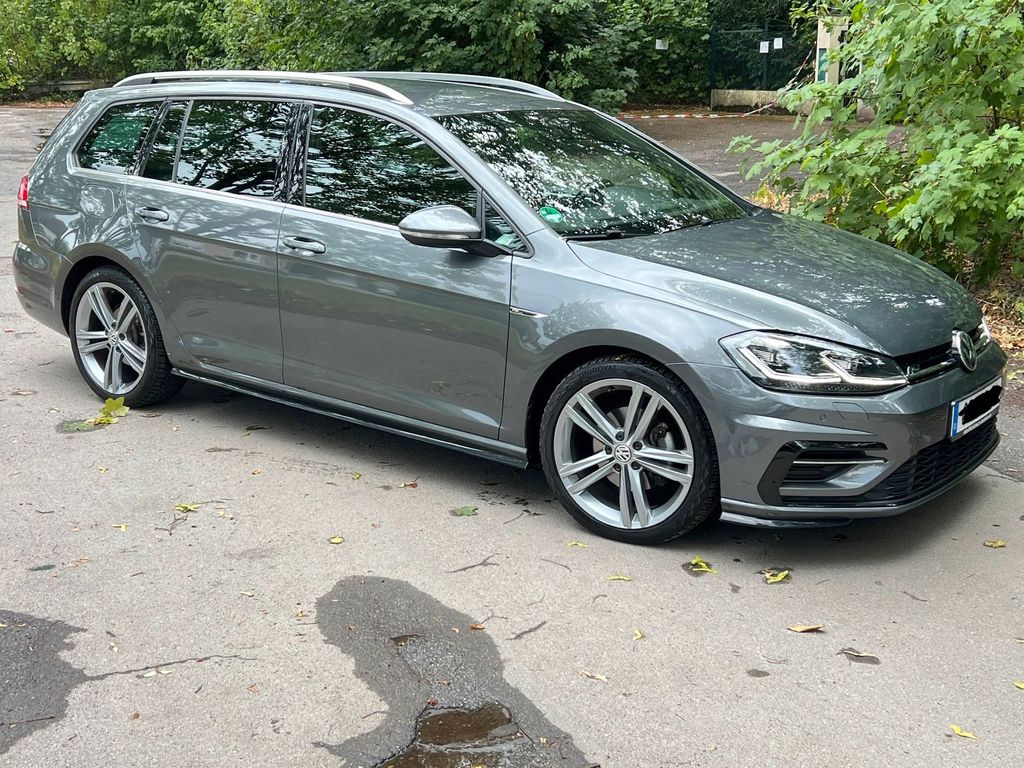 Image of Volkswagen Golf