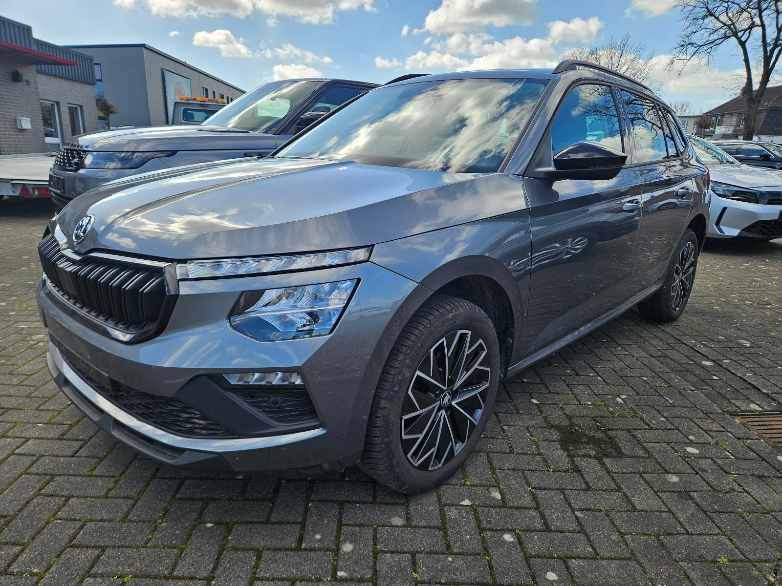 Skoda Kamiq Selection BLACK SMART KAM LED SHZ TEMP