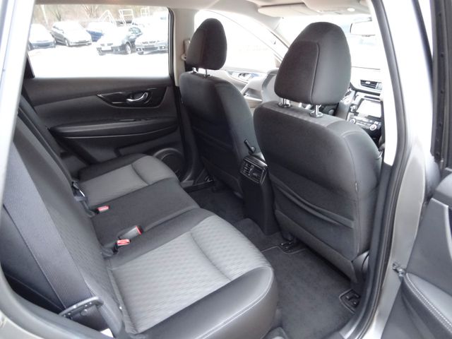 Fahrzeugabbildung Nissan X-Trail N-Connecta/68TKM/7-Sitz/Navi/Pano/360Kam