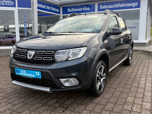 Dacia Sandero II Stepway Celebration/ Rückfahrkamera