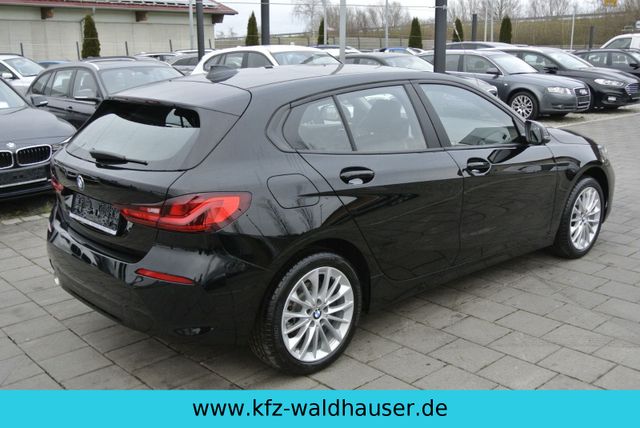 BMW 118 i Advantage  PDC NAVI LED....