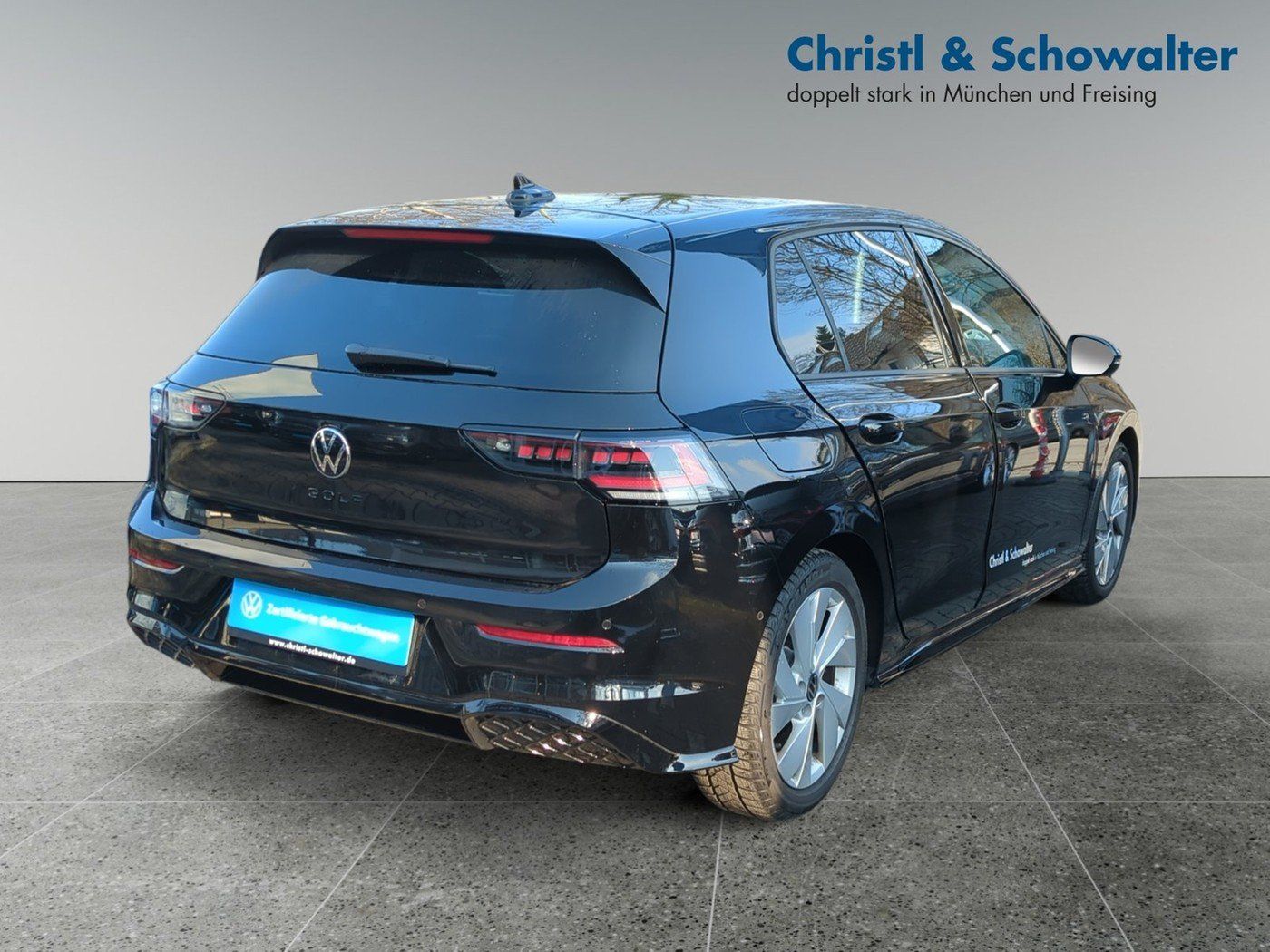 Volkswagen Golf VIII 1.5 eTSI DSG R-Line AHK MATRIX KLIMA foto 3