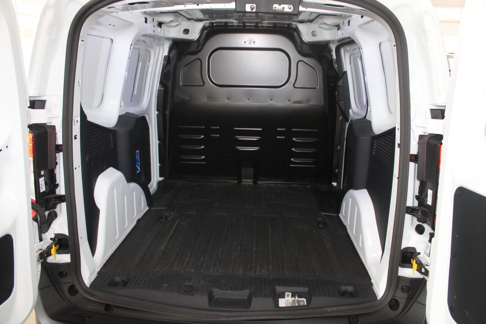 Fahrzeugabbildung Ford Transit Courier 1.5 EcoBlue TREND Kasten KLIMA