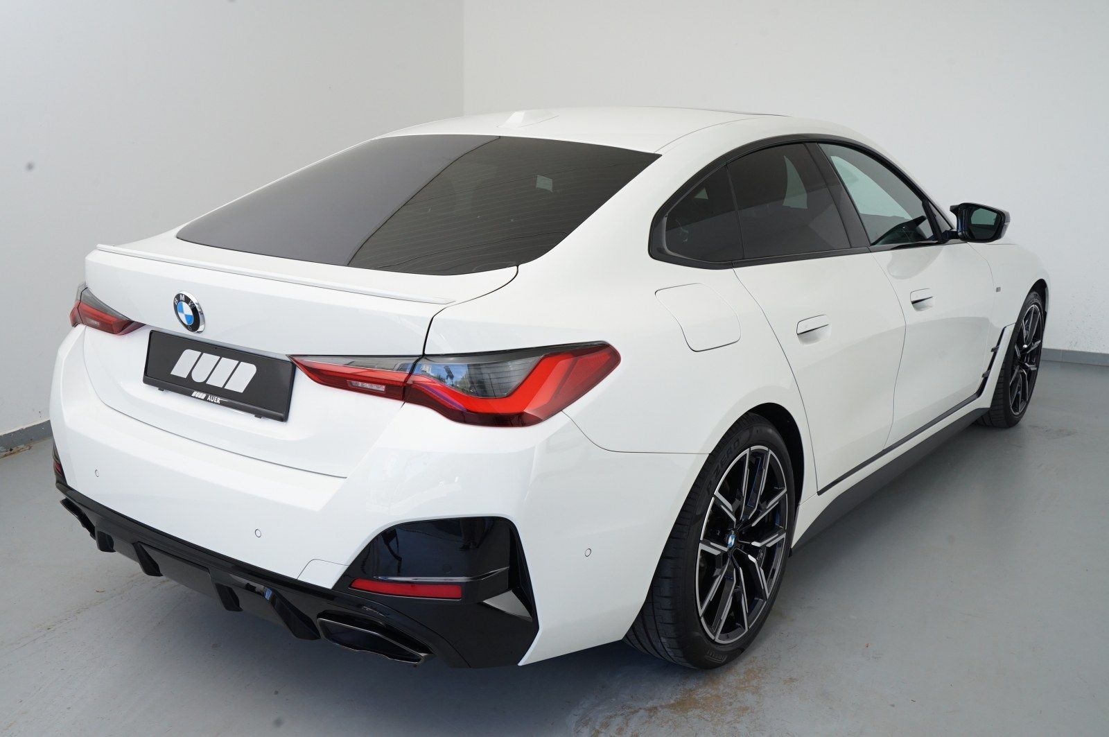 BMW M440i Gran Coupé HUD H/K ACC Pano imagem 3