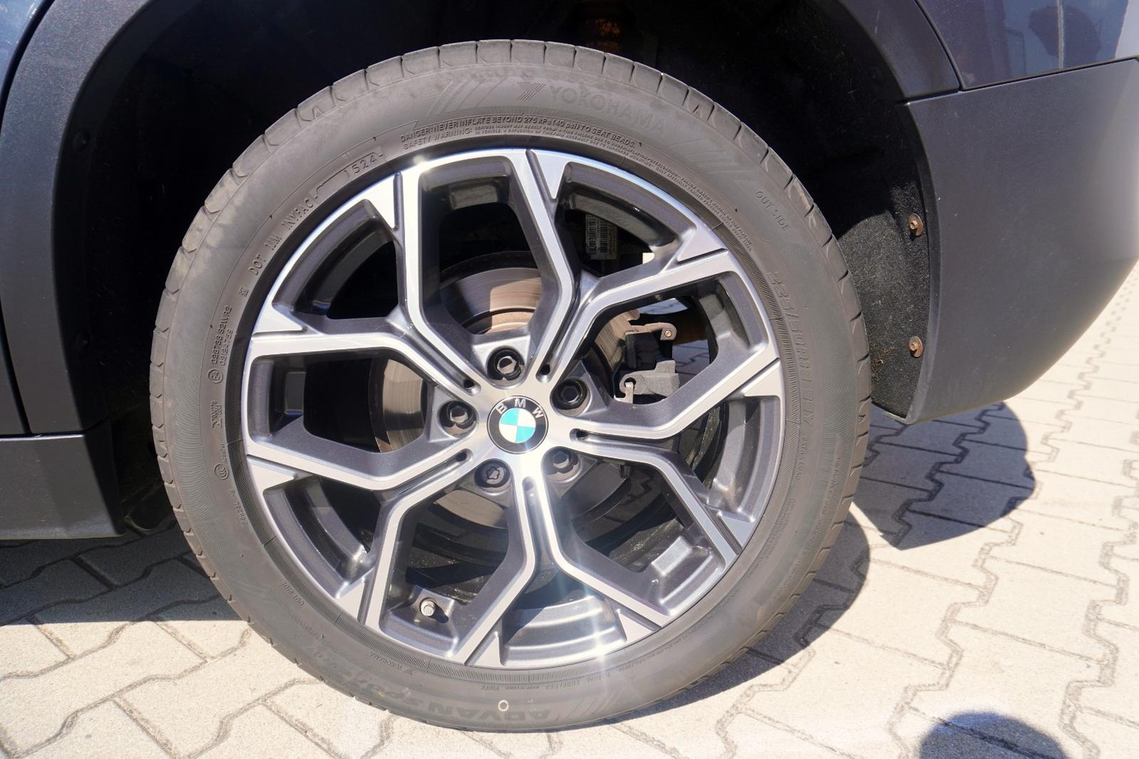 BMW X2 sDrive 18 i Advantage Plus LED Navi DAB PDC