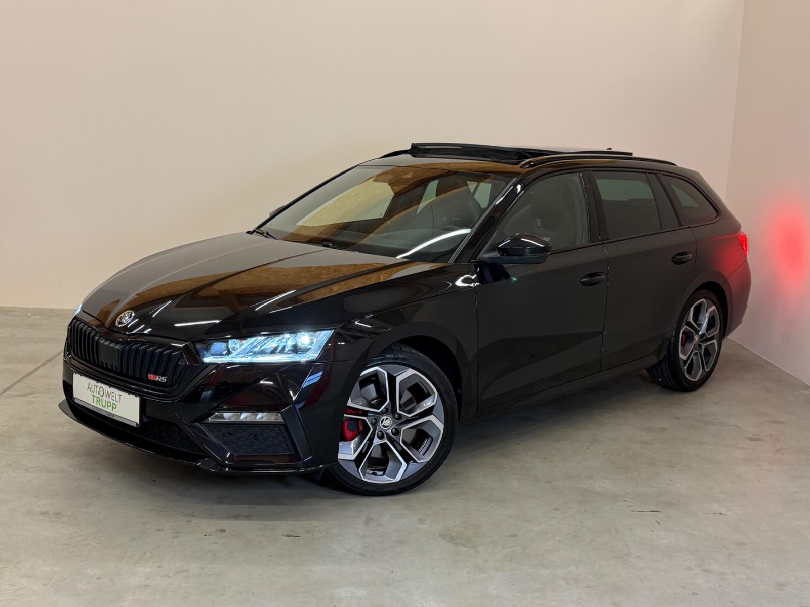 Skoda Octavia Combi RS LED/AHK/PANO/HUD/SHZ/ACC/DCC