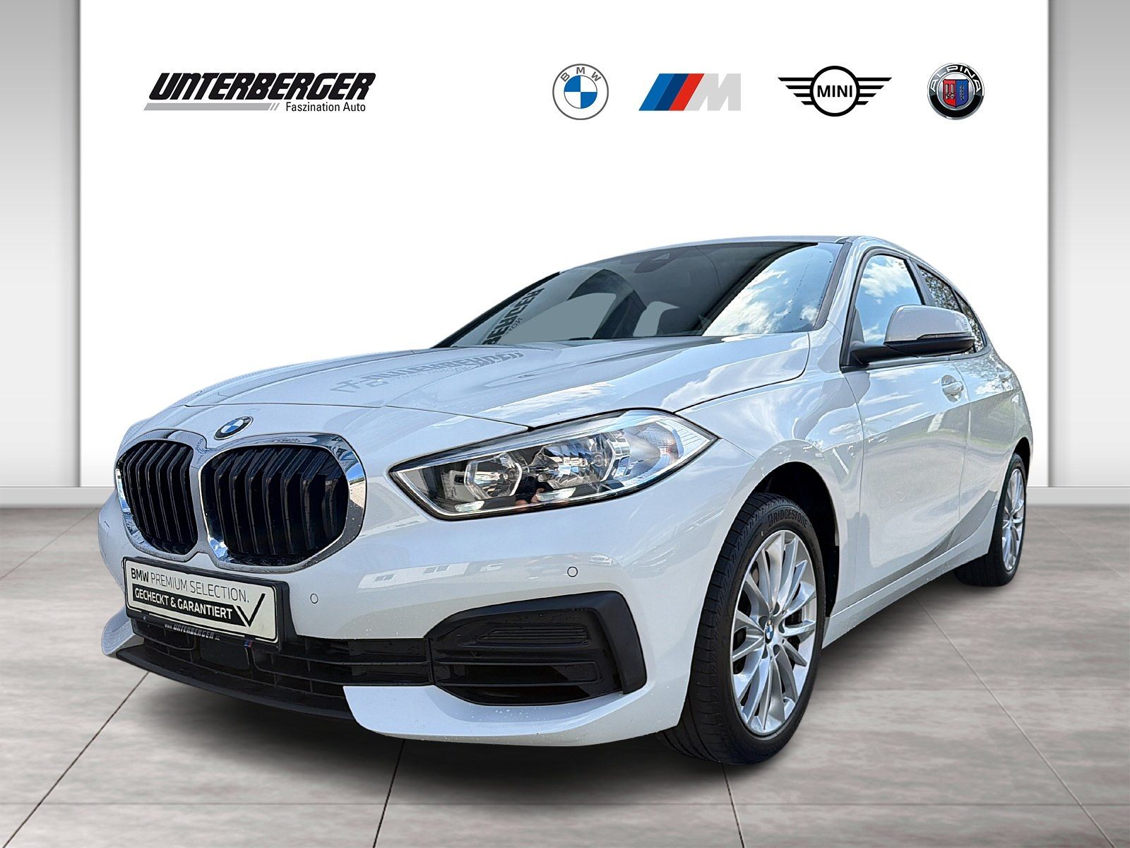 BMW 120i Hatch Advantage DAB WLAN Tempomat PDC