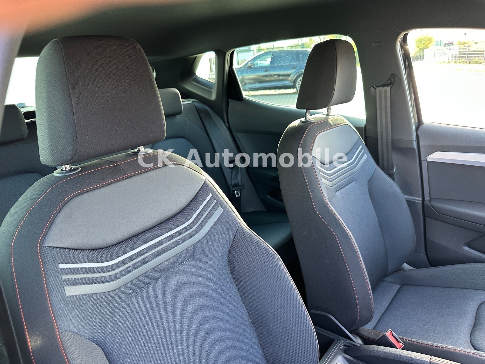 Fahrzeugabbildung SEAT Ibiza  FR 1.0 TSi DSG/Navi/Tempomat/PDC