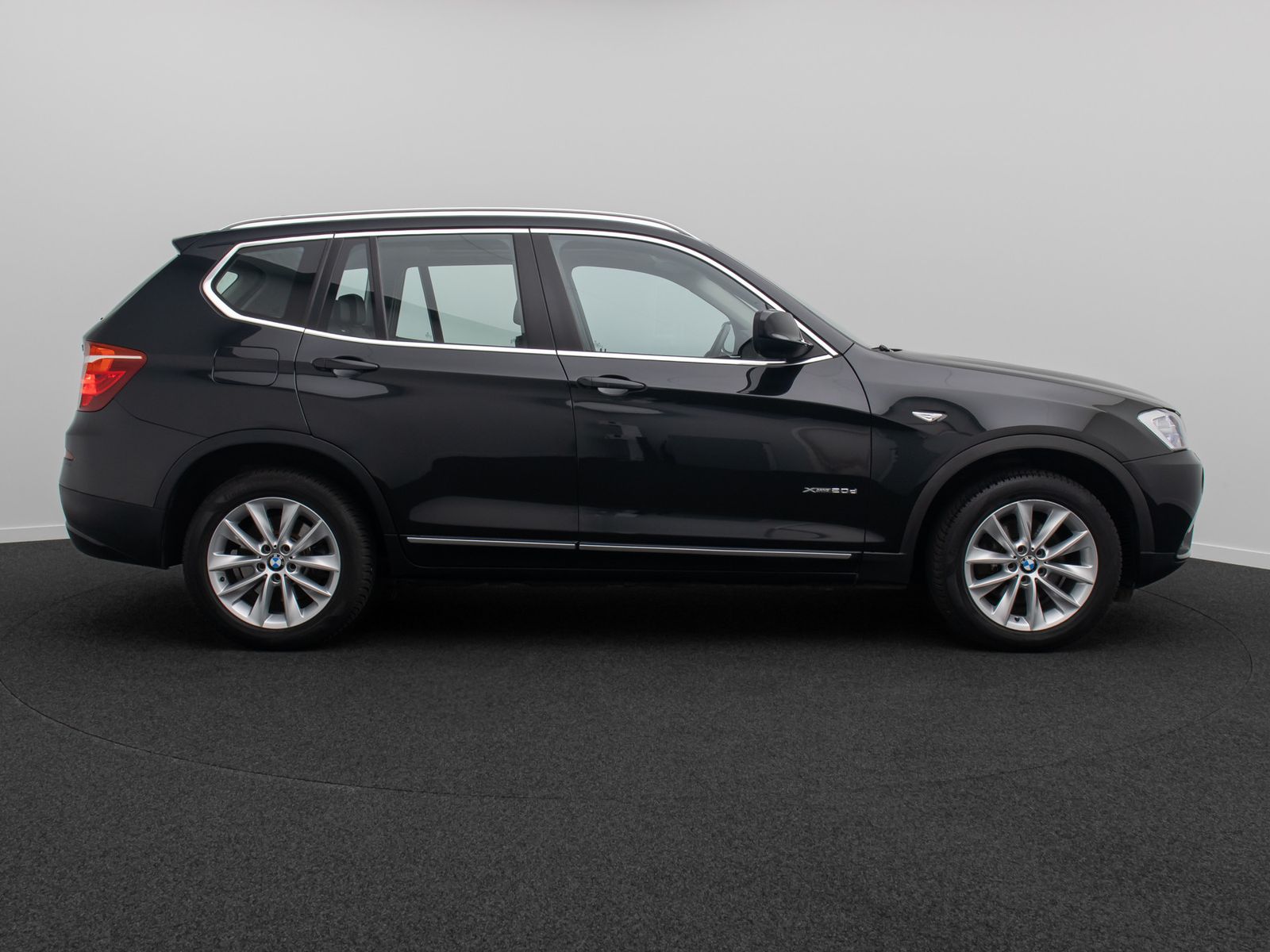 Fahrzeugabbildung BMW X3 xD20d xLine Kamera HiFi Panorama NaviPr Leder