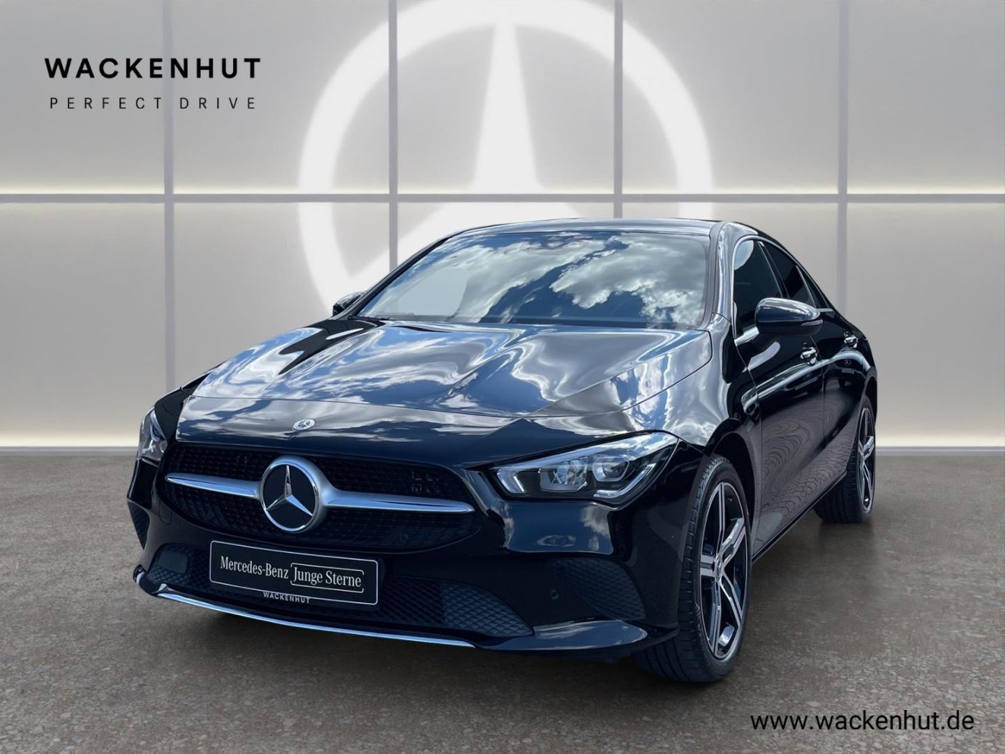 Mercedes-Benz CLA 250 e Coupe Prog LED NAV KAM SHZ APP MBUX Di foto 2