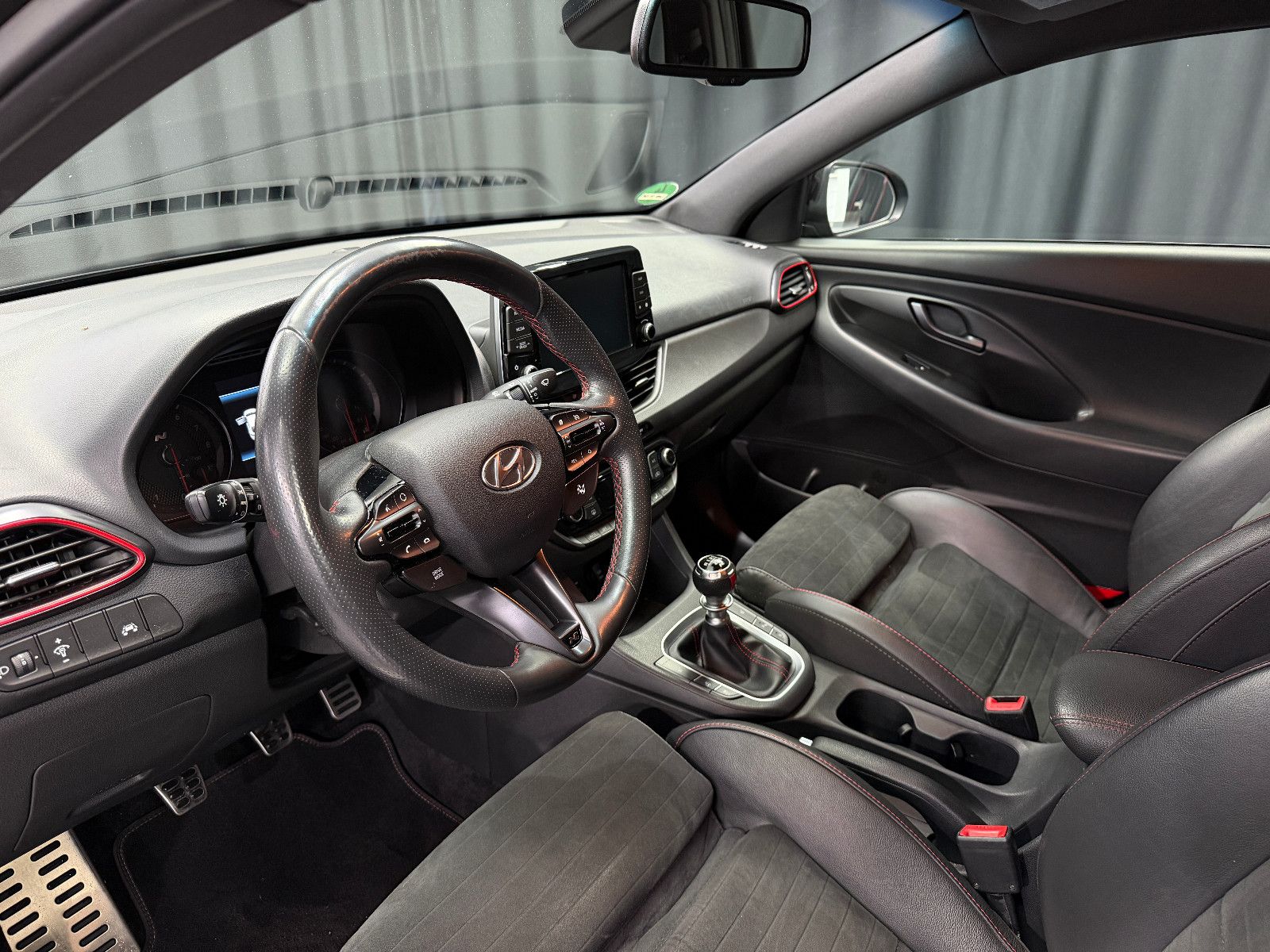 Fahrzeugabbildung Hyundai i30 Fastback N Performance|SCHALTER|PDC|NAVI