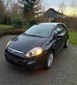 Fiat Grande Punto Evo 1,4 TÜV NEU Automatik - Fiat Grande Punto in Bonn