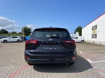 Bild 4 Ford Focus Turnier Titanium MHEV B & O Navi Soundsyst