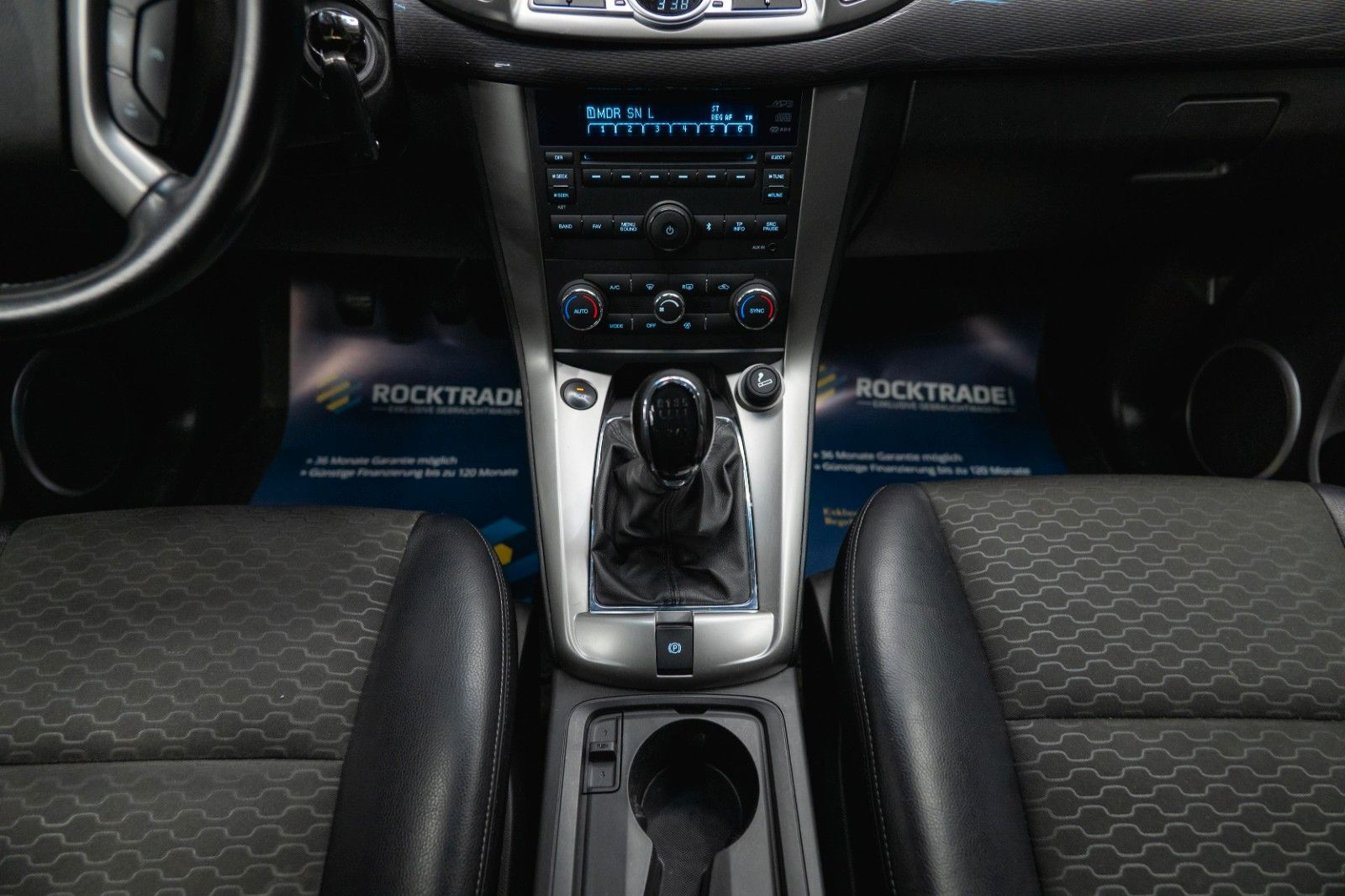 Fahrzeugabbildung Chevrolet Captiva 2.2 D LT+ 2WD Sport | 7 Sitze | 19 Zoll