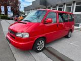 Volkswagen T4 Multivan 2,5 - Volkswagen T4 Multivan: Rot