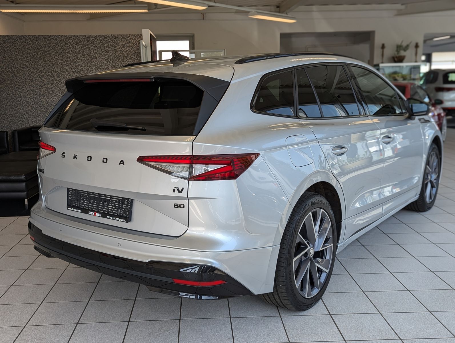 SKODA Enyaq 80 Sportline ACC Pano DCC Memory 360° HOD - Image 7