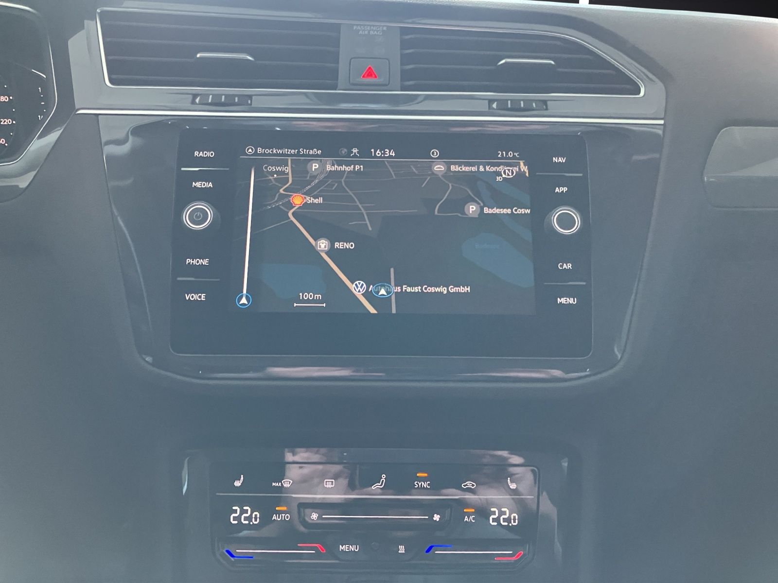 Fahrzeugabbildung Volkswagen Tiguan Allspace Life TDI DSG LED ACC STH HuD SHZ