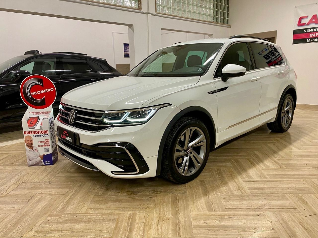 Volkswagen VOLKSWAGEN TIGUAN 2.0 TDI R-Line 4MOTION 2023