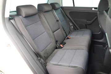 Volkswagen Golf Plus - 12