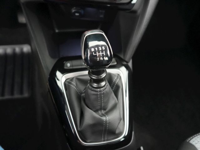 Corsa F FACELIFT+LED LICHT+RÜCKFAHRKAMERA+SITZ-/