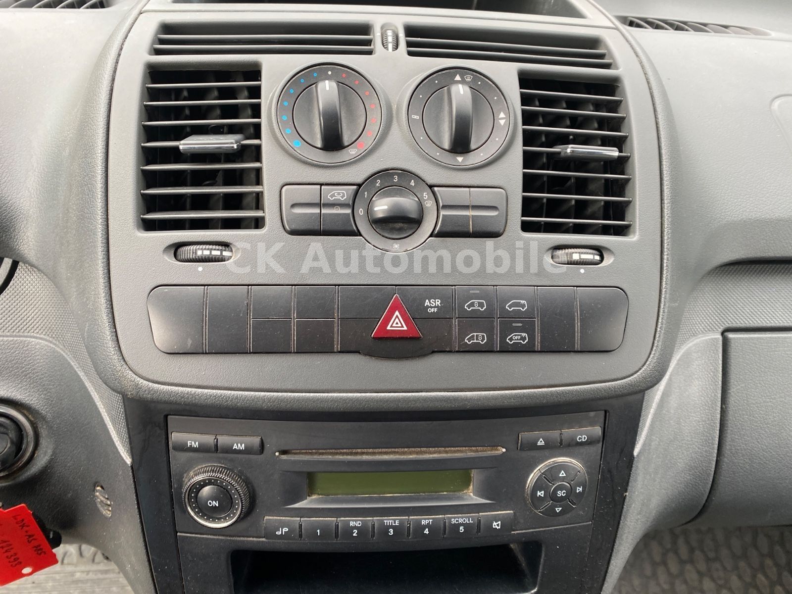 Fahrzeugabbildung Mercedes-Benz Vito Kasten 113 CDI lang