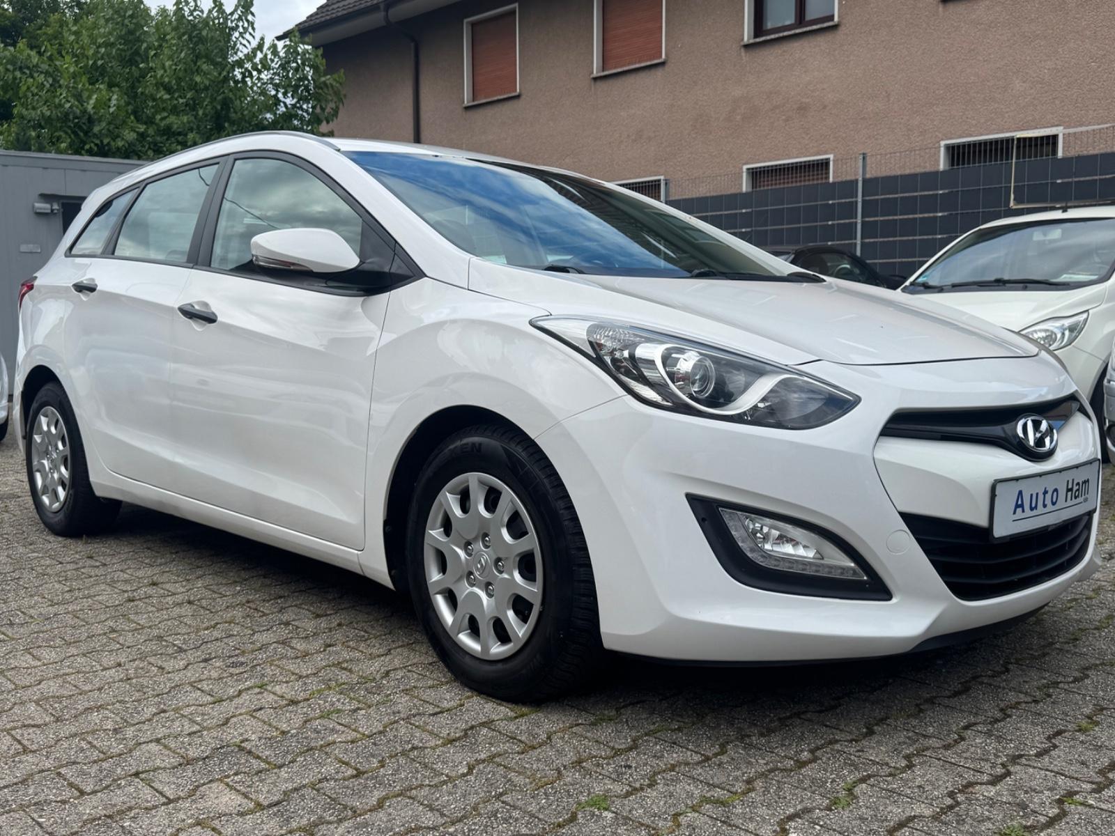Hyundai i30 cw Classic*Euro5*Kamera*Garantie*