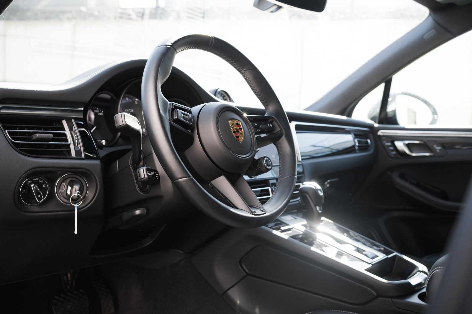 Fahrzeugabbildung Porsche Macan GTS -Pano-LED-AHK-Standhzg.-18Wege-360´´
