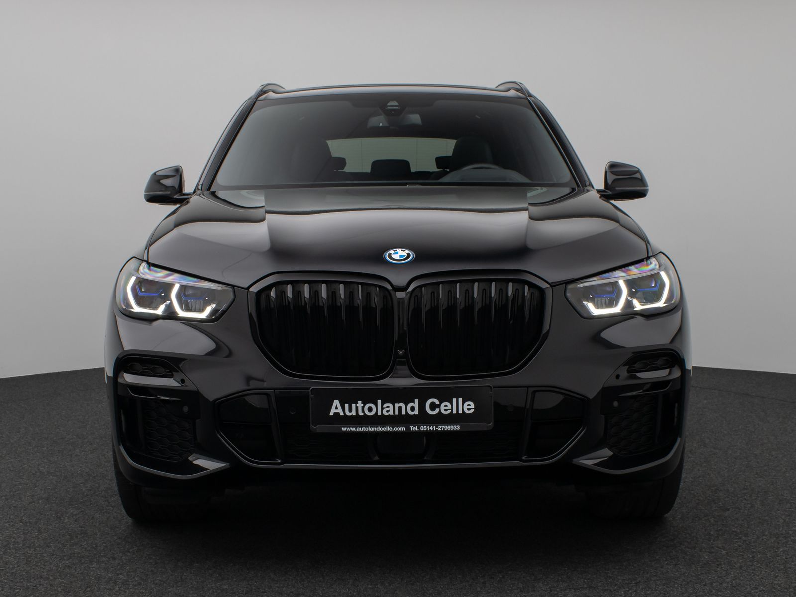 Fahrzeugabbildung BMW X5 xD45e M Sport Panorama Laser 360°HUD DAB HiFi