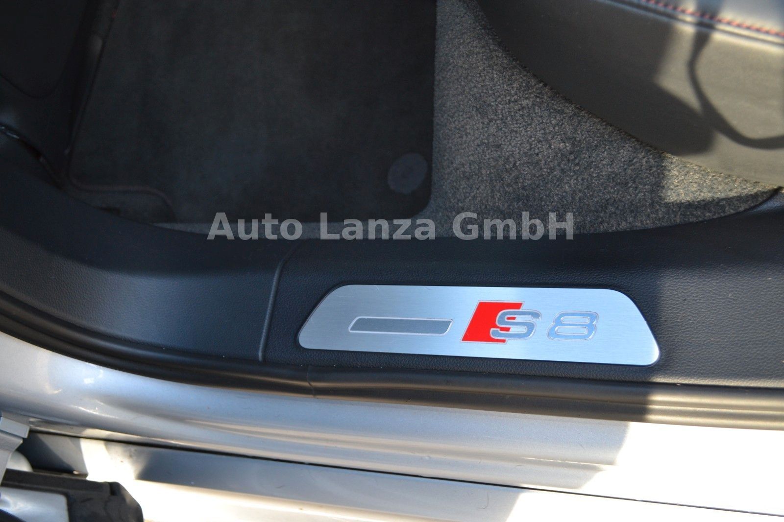 Audi S8 4.0TFSI quattro plus HD 21" LED CARBON KERAMI foto 33