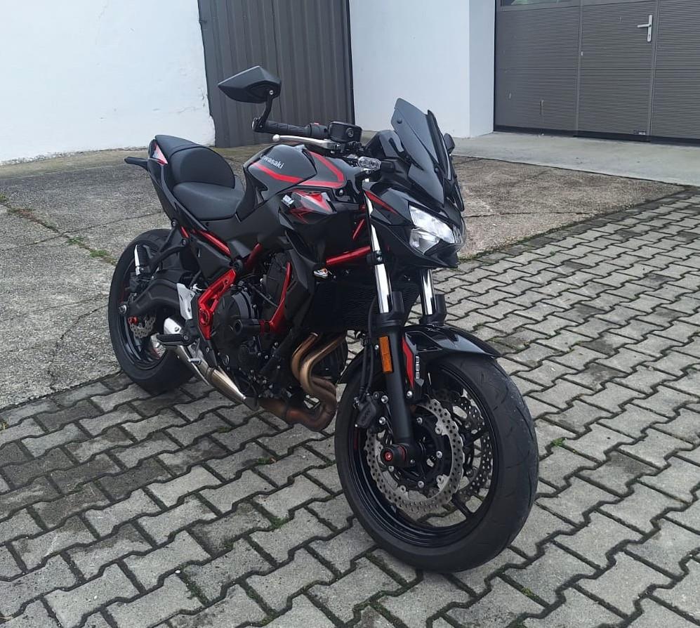 Kawasaki Z 650, 1. Hand, A2 optional, Garantie 09/29