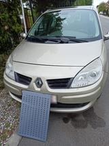 Renault Grand Scenic II (2008) - Renault Grand Scenic aus 2008